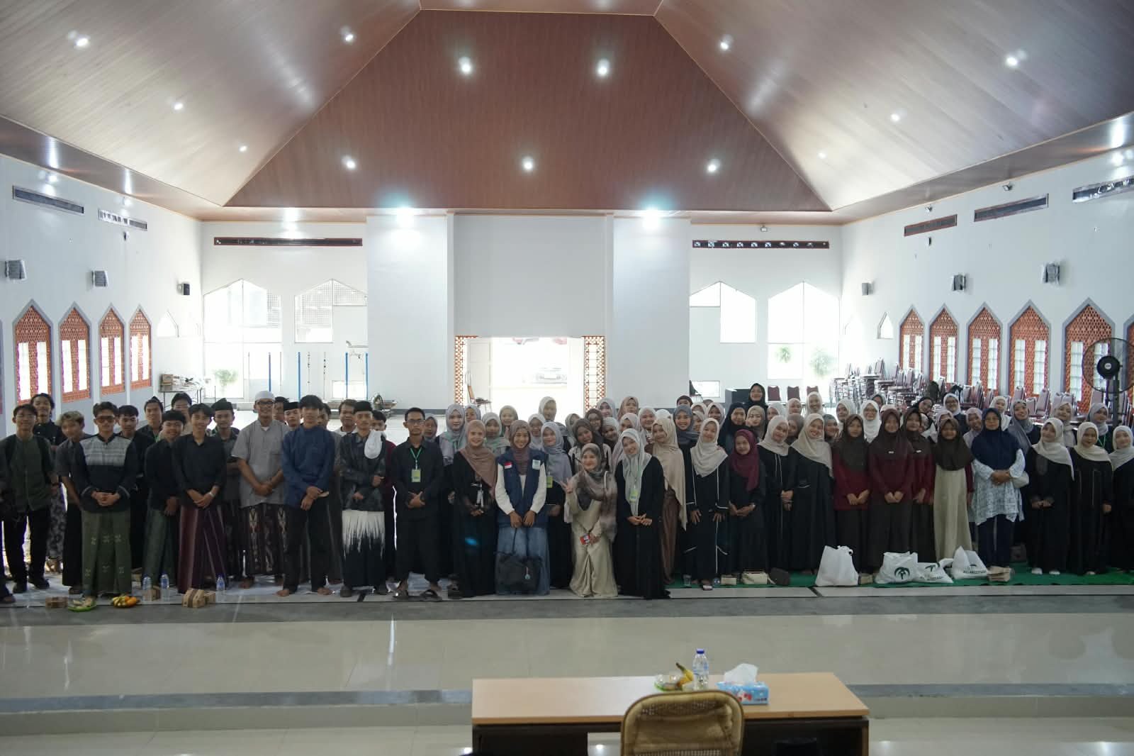 foto bersama setelah kegiatan foto bersama setelah kegiatan
