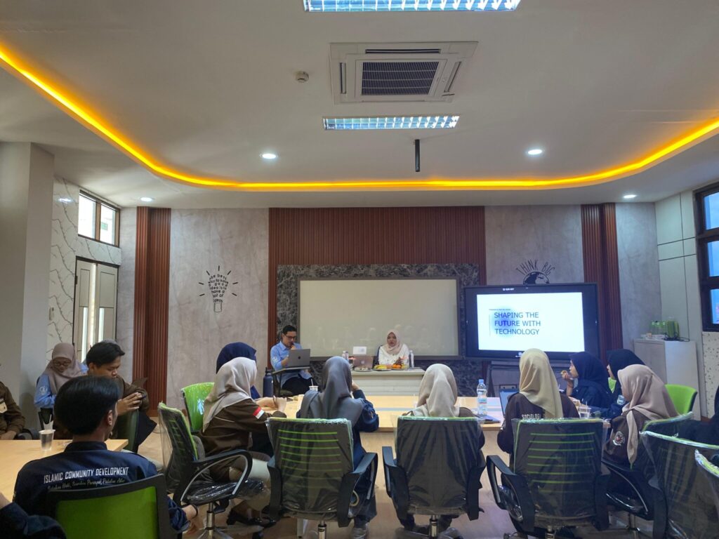 FDKI UIN Siber Syekh Nurjati Cirebon Selenggarakan Workshop Skill & Kewirausahaan untuk Mahasiswa KPI dan Lintas Prodi